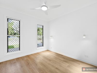 6 Palm Court, Meikleville Hill