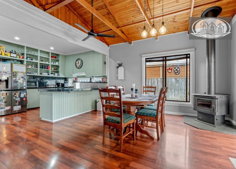 37 Waterford Avenue, Portland