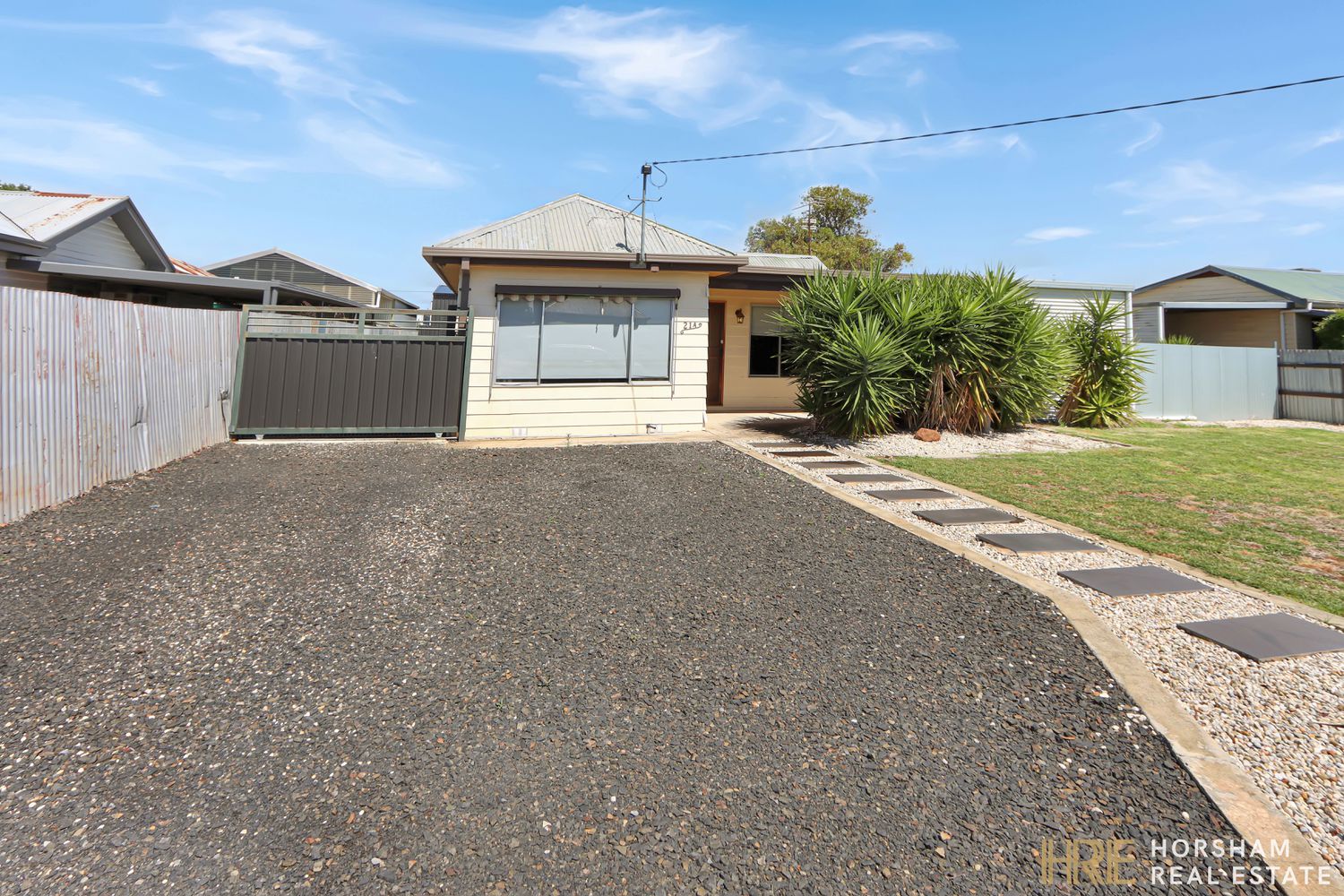 21A Bradshaw Street, Horsham