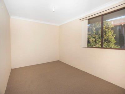 4 / 9 Mercury  St, Wollongong