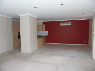 4 / 69 Bathurst Street, Liverpool