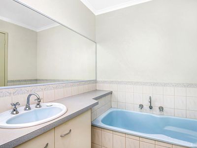 12 Proud Terrace, Flora Hill