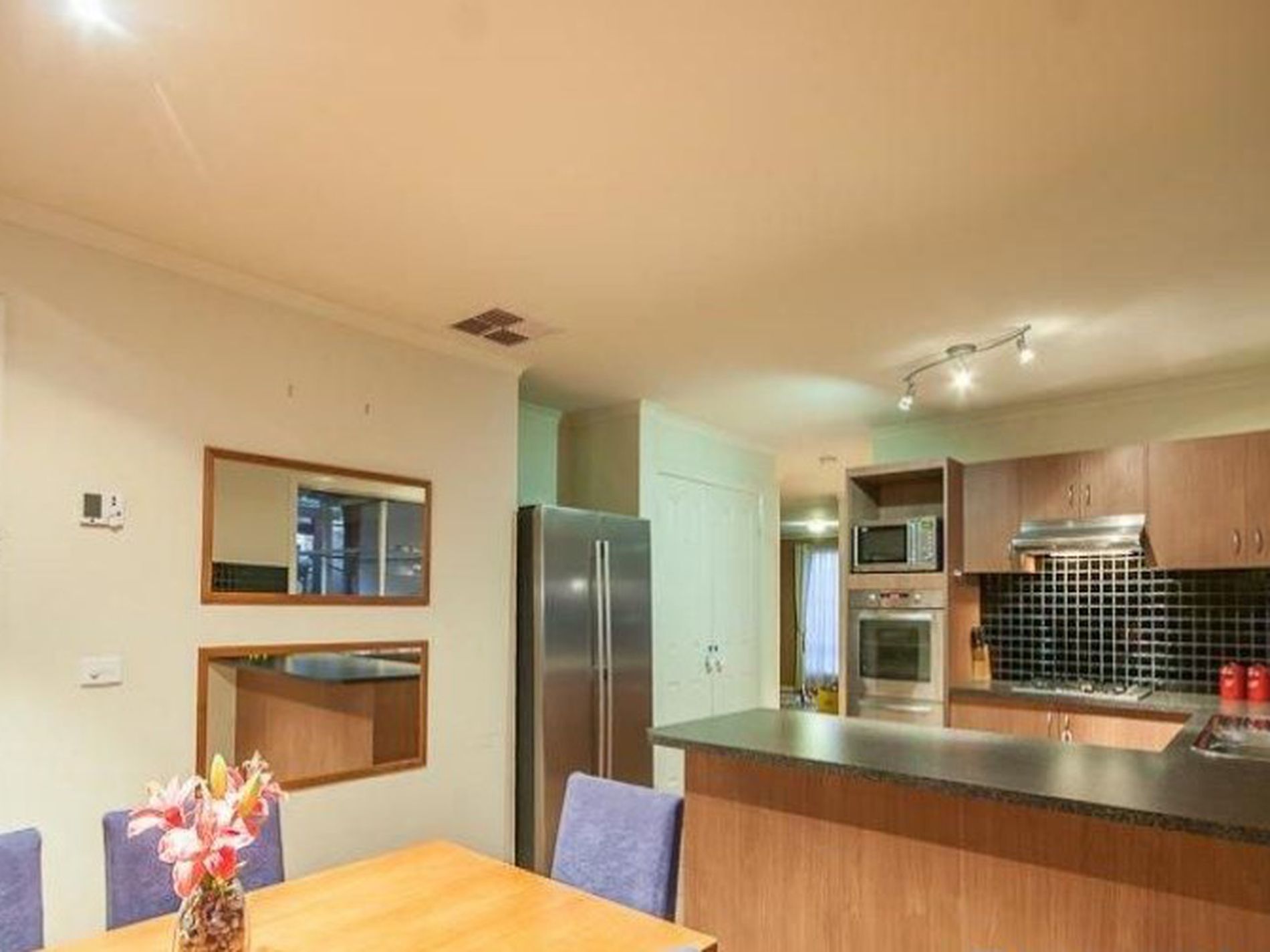 35 Bradford Drive, Cranbourne East