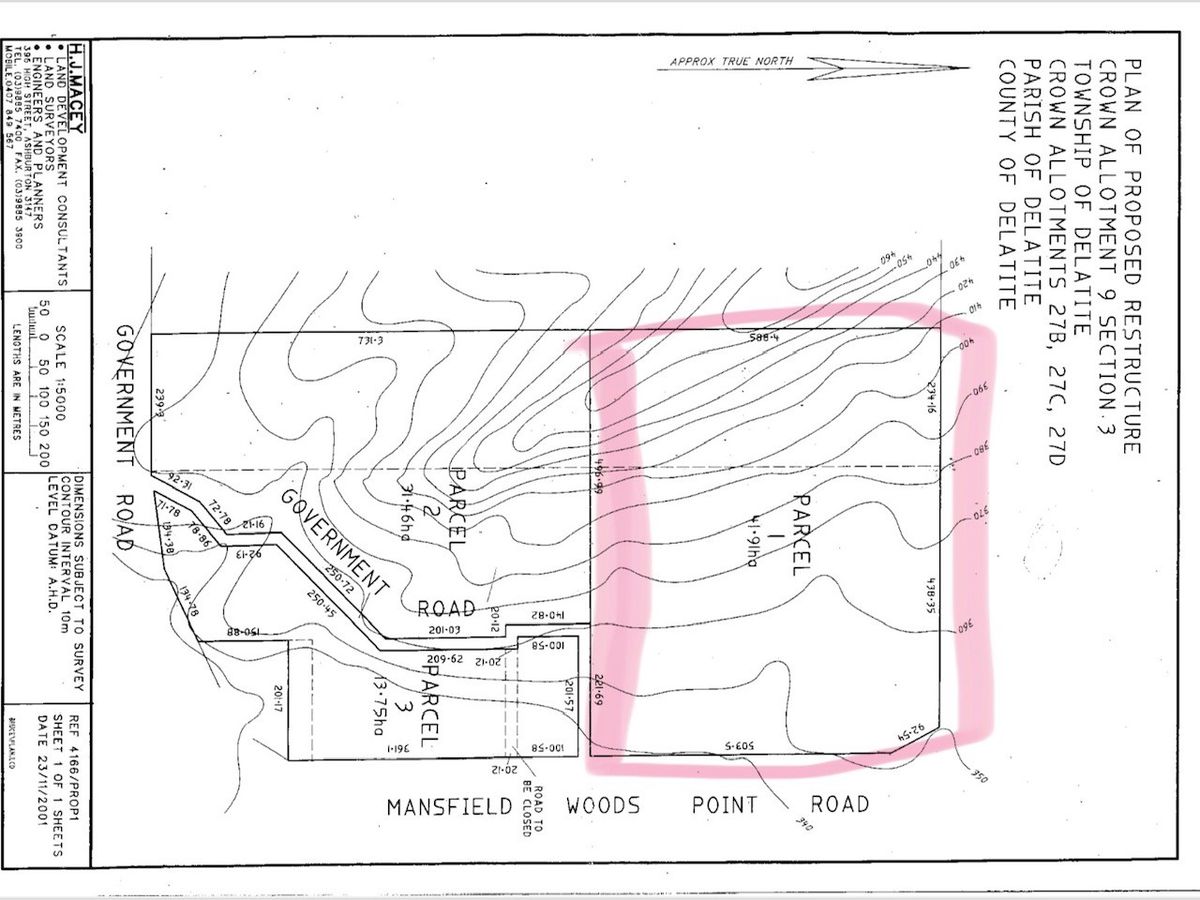 1190 Mansfield Woods Point Road, Piries