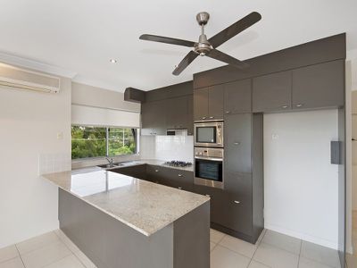 12 / 88 Michell Street, North Ward
