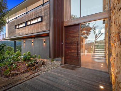 2 Tucketts Road, Mount Macedon