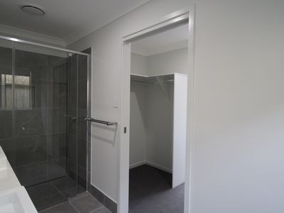 185 Greenview Ave, White Rock