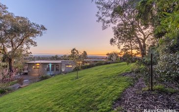 33 Vernon Road, Beaconsfield