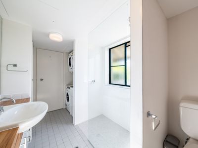 1433 / 41 Kunapipi Road, Laguna Quays