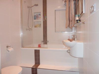 31 Rogers St, Roselands