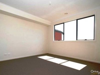 3 / 30 Simon Court, Hampton Park