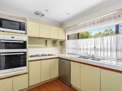 1 Bessant Court, Camillo