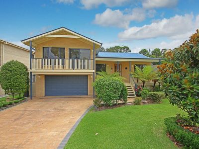 6 Bonnie Troon Close, Dolphin Point