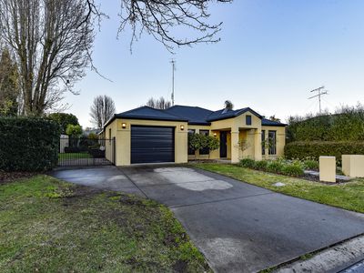 8 Coral Court, Mount Gambier
