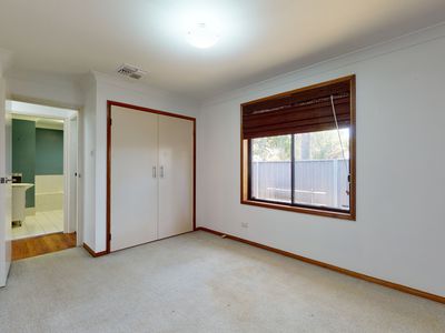 7 Barlow Court, Dubbo