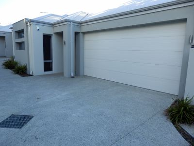 11c May Drive, Nollamara