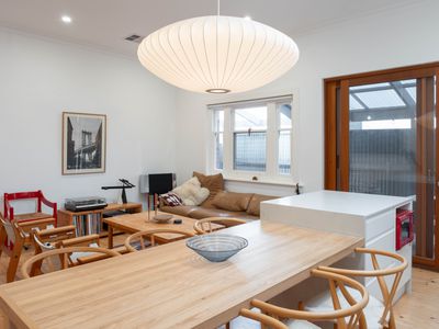 28A Regent Street, Kensington