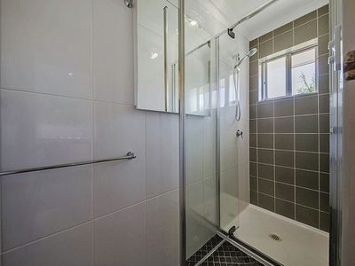 10 Iluka Street, Manly West