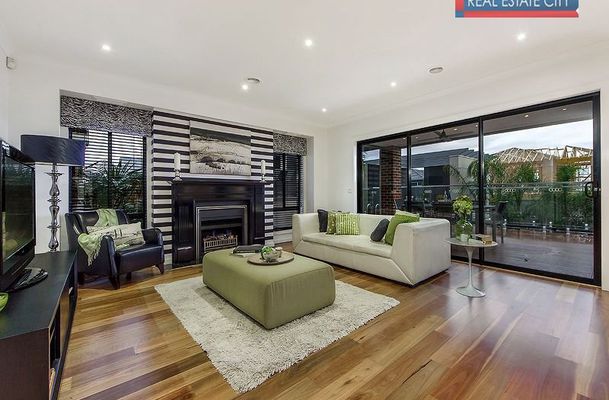 2 Firenze Road, Greenvale