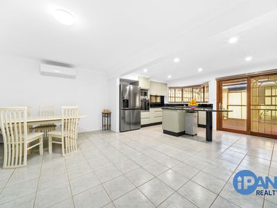 27 Glen Logan Road, Bossley Park