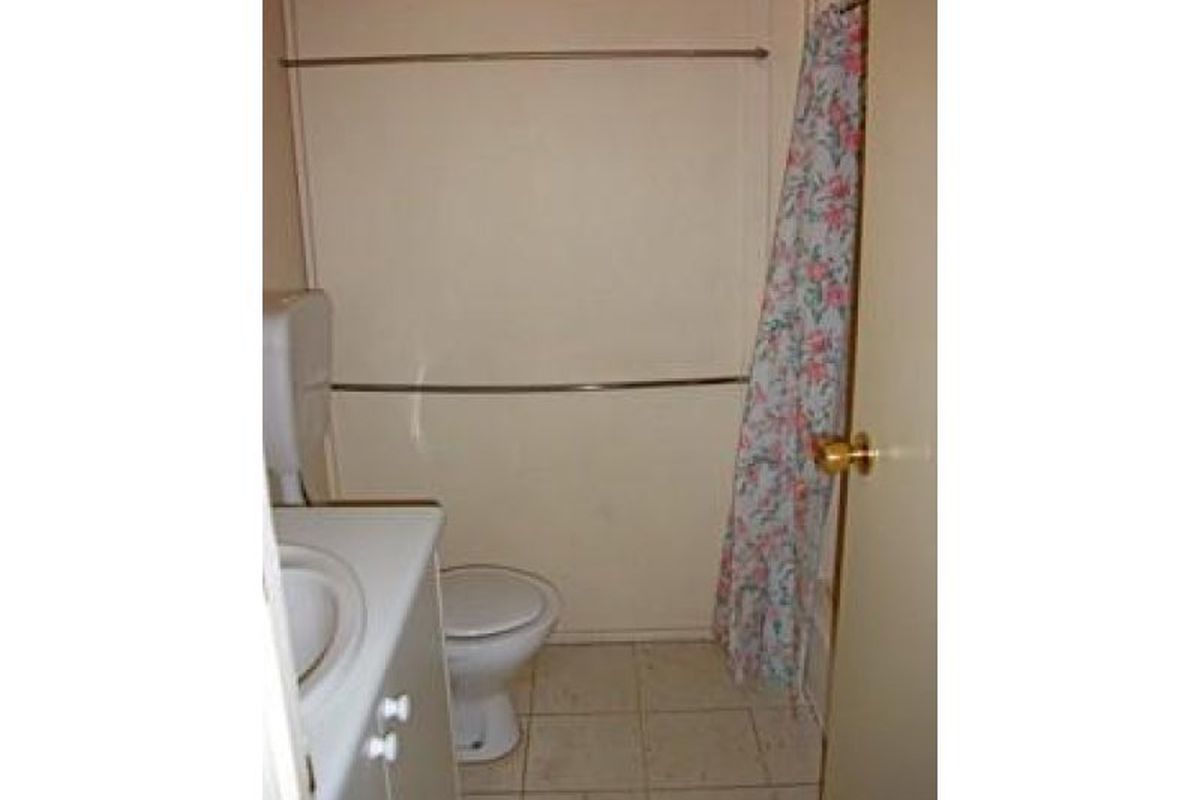 2 / 8 Haslem Street, Kyabram