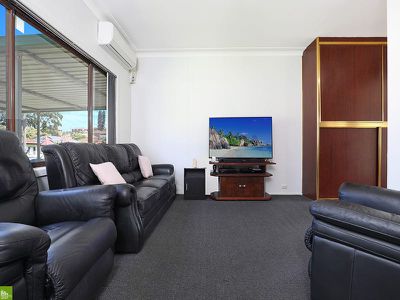 40 Mirrabooka Road, Lake Heights