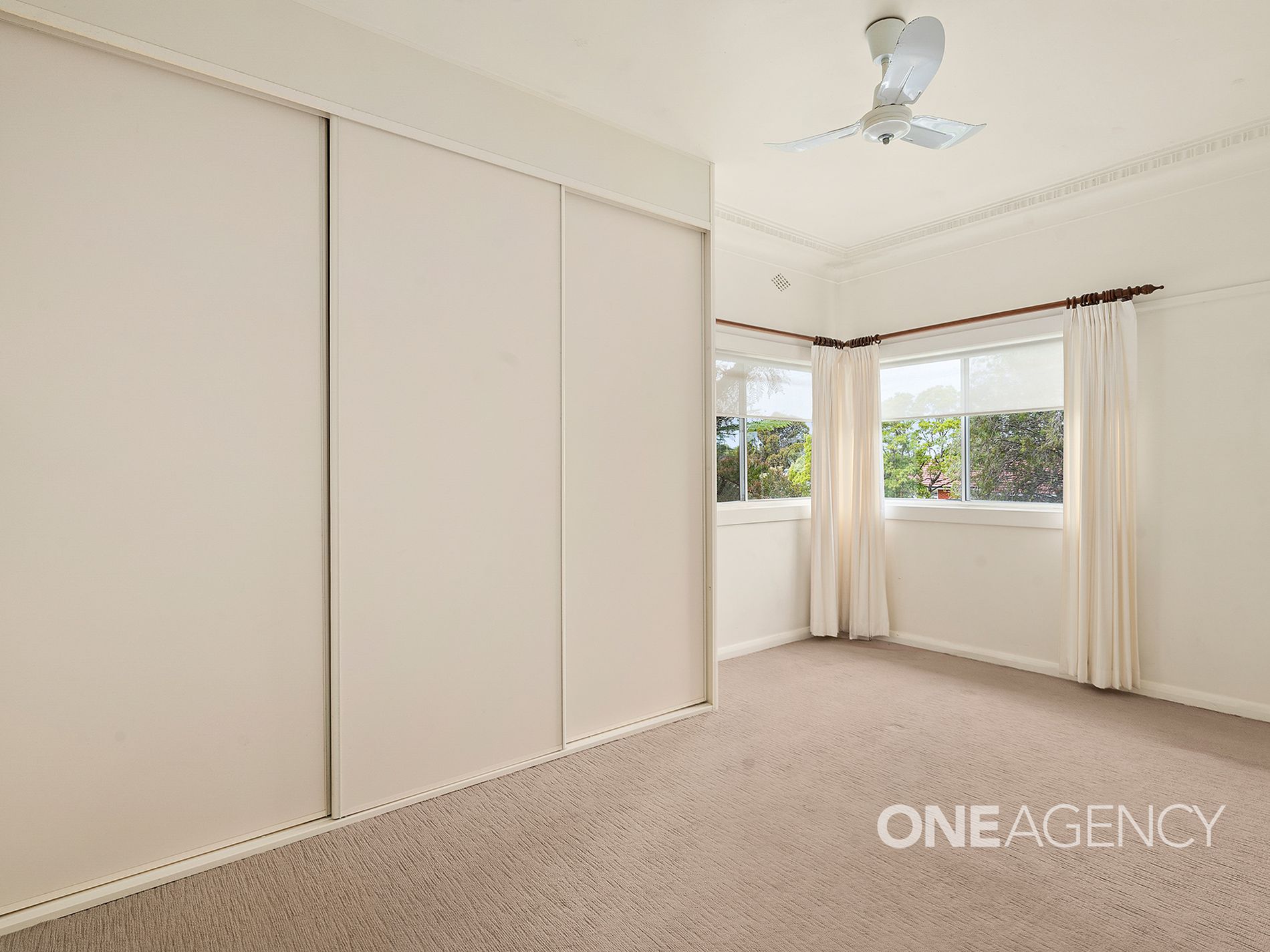 27 Douglas Street, Nowra