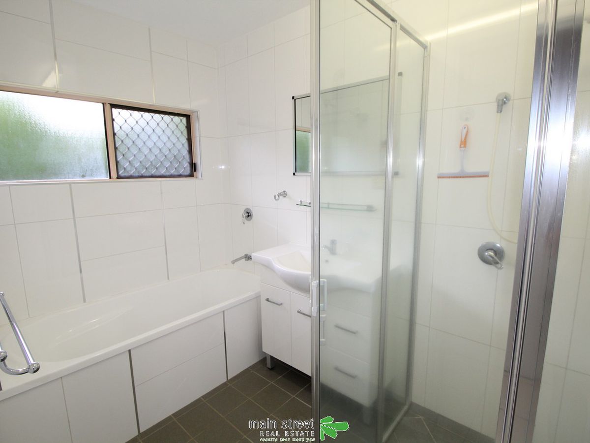 4 Paula Close, Atherton