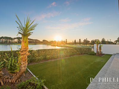 1838 Pinehurst Drive, Sanctuary Cove