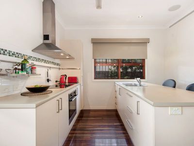10 Taylor Street, Eastern Heights