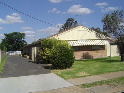 3 / 32 Hunter Street, Dubbo