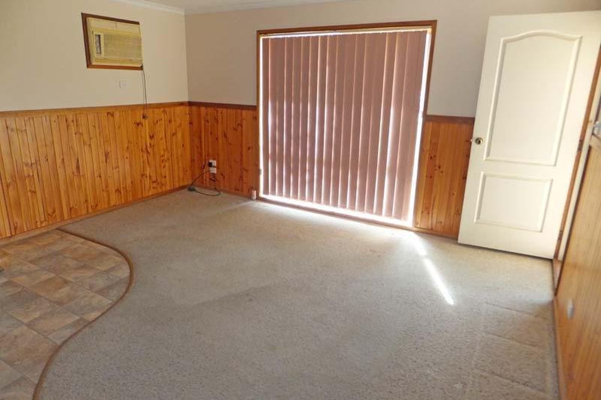 2 / 1 Corella Crescent, Kyabram