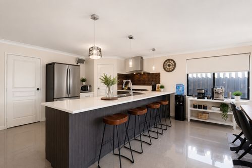 17 Pavonia Parade, Baldivis