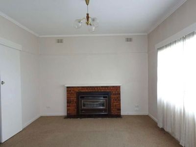 12 Notlen Street, Ringwood