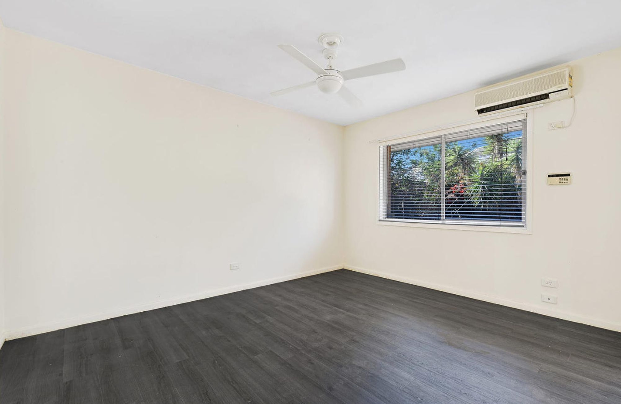 50 Via Roma, Surfers Paradise
