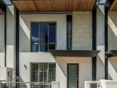 2 / 2 First Avenue, Applecross