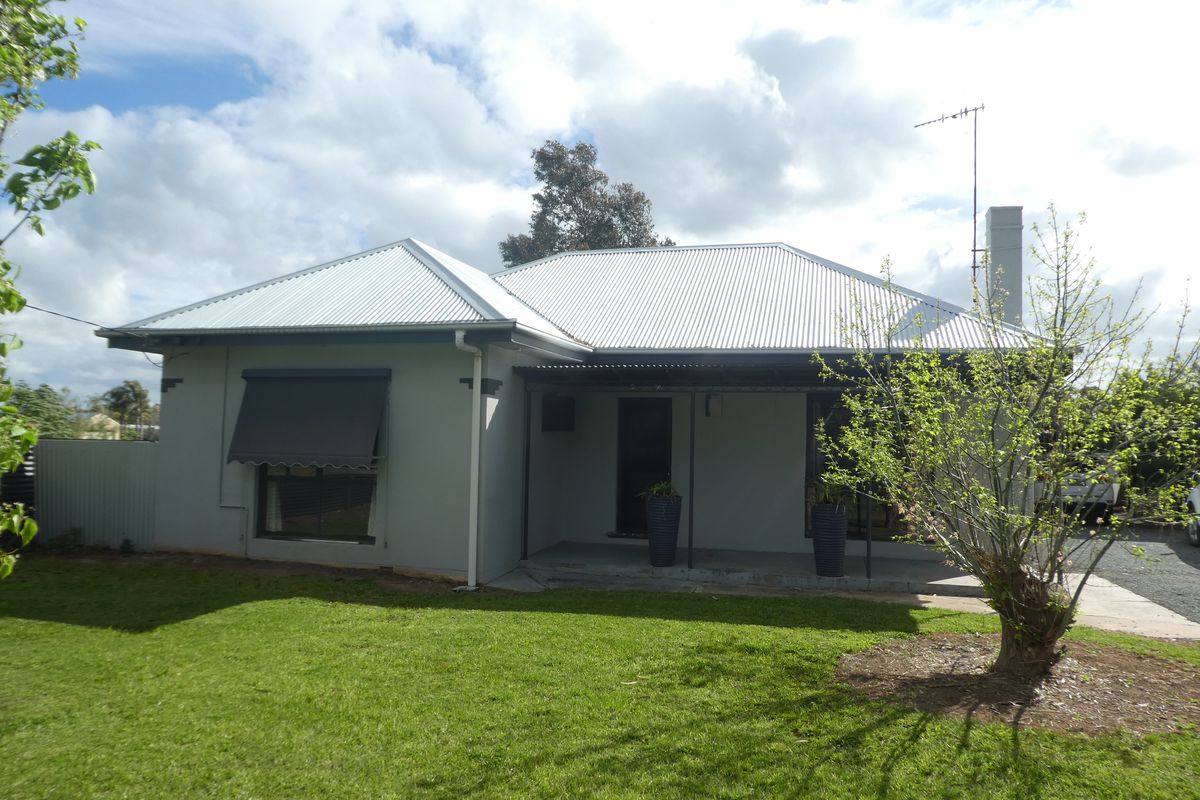 176 Lake Road, Kyabram