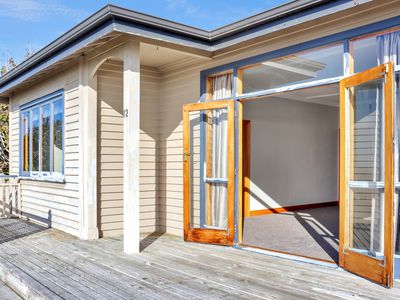12 Ivy Street, Riverton