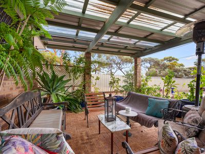 21 Nankiville Road, Hannans