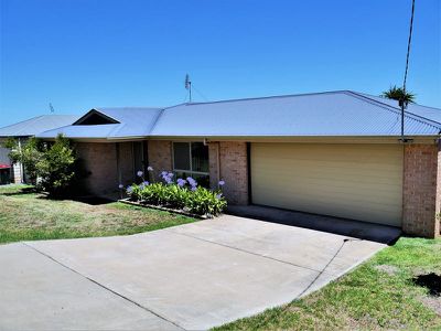 46 Murray Parade, Kingaroy