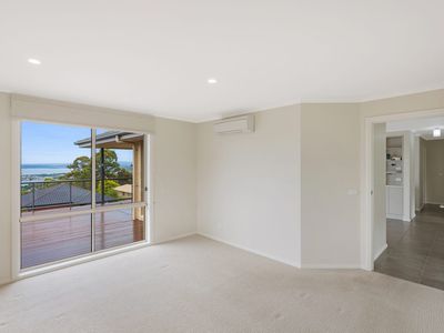 24 The Crest, Merimbula