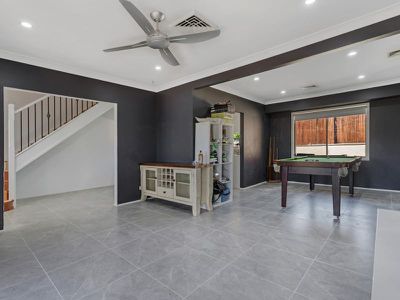 32 Woolshed Place, Currans Hill