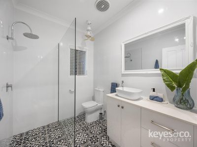 1 Rivergreen Circuit, Douglas