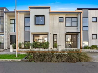 4 Marine Parade, Hobsonville