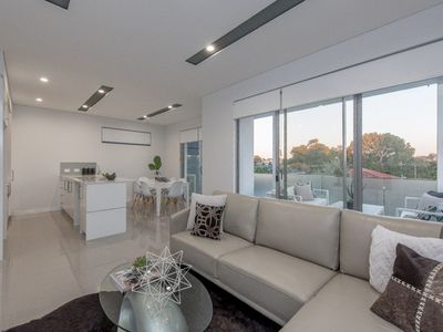 3/172 Loftus Street, North Perth