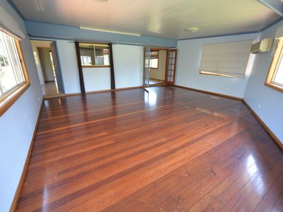 83 High Street, Parkes