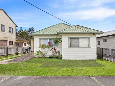 33 HELEN STREET, Forster