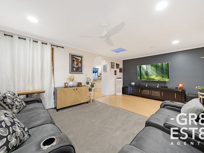 9 Greenshank court , Carrum Downs