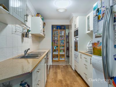 3 Ron Bischof Close, Cashmere