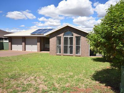 22 Lansdowne Drive, Dubbo